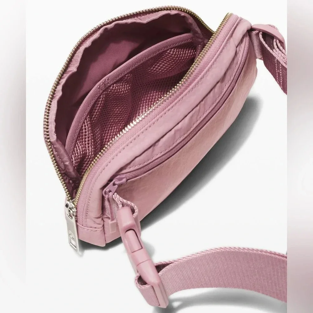 ๐๐ OG Lululemon Everywhere Belt Bag - Pink Taupe - Picture 9 of 9